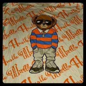 Launder Hustle bear t shirt